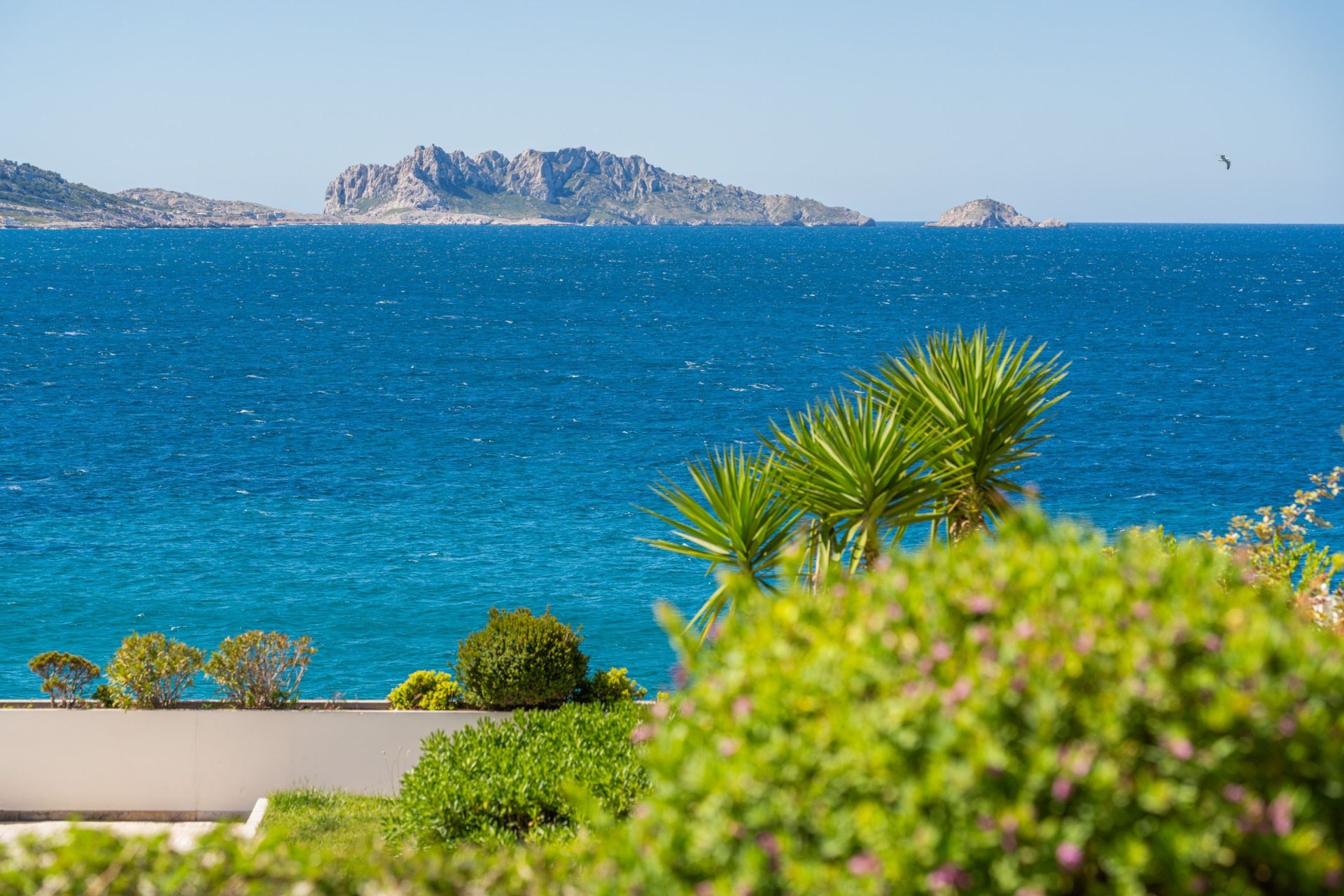 luxury apartment 3 Rooms for sale on MARSEILLE (13007)