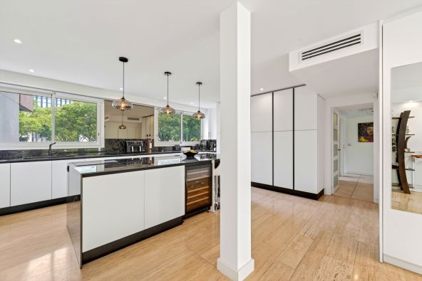 Vente Marseille 8 Appartement de luxe 4&nbsp;Pièces 115&nbsp;m²