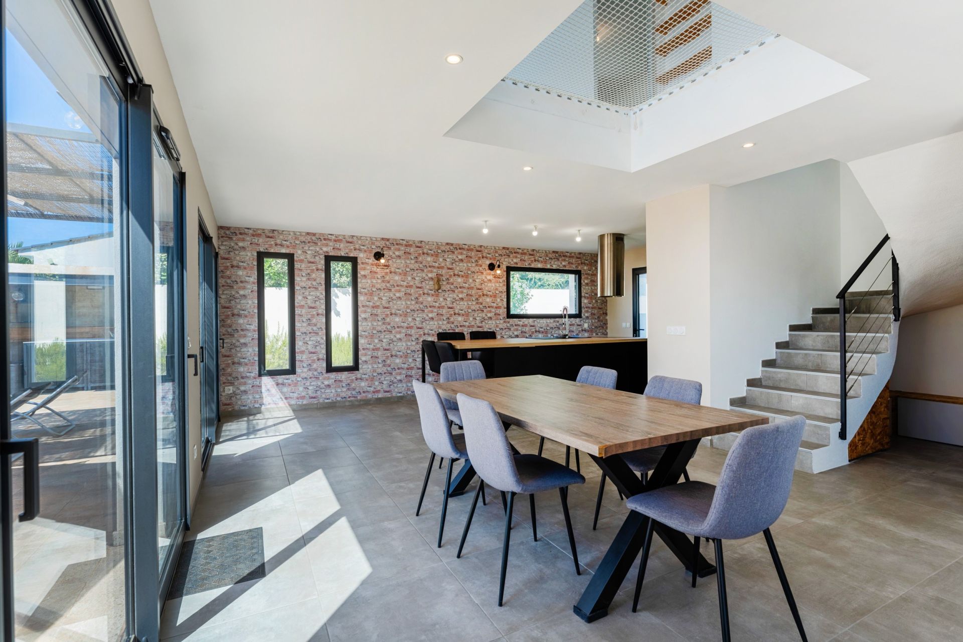 maison contemporaine 5 Pièces en vente sur LA CIOTAT (13600)