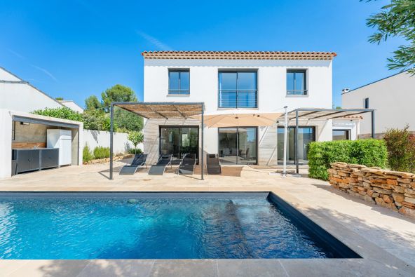Vente La Ciotat Maison contemporaine 5&nbsp;Pièces 146&nbsp;m²