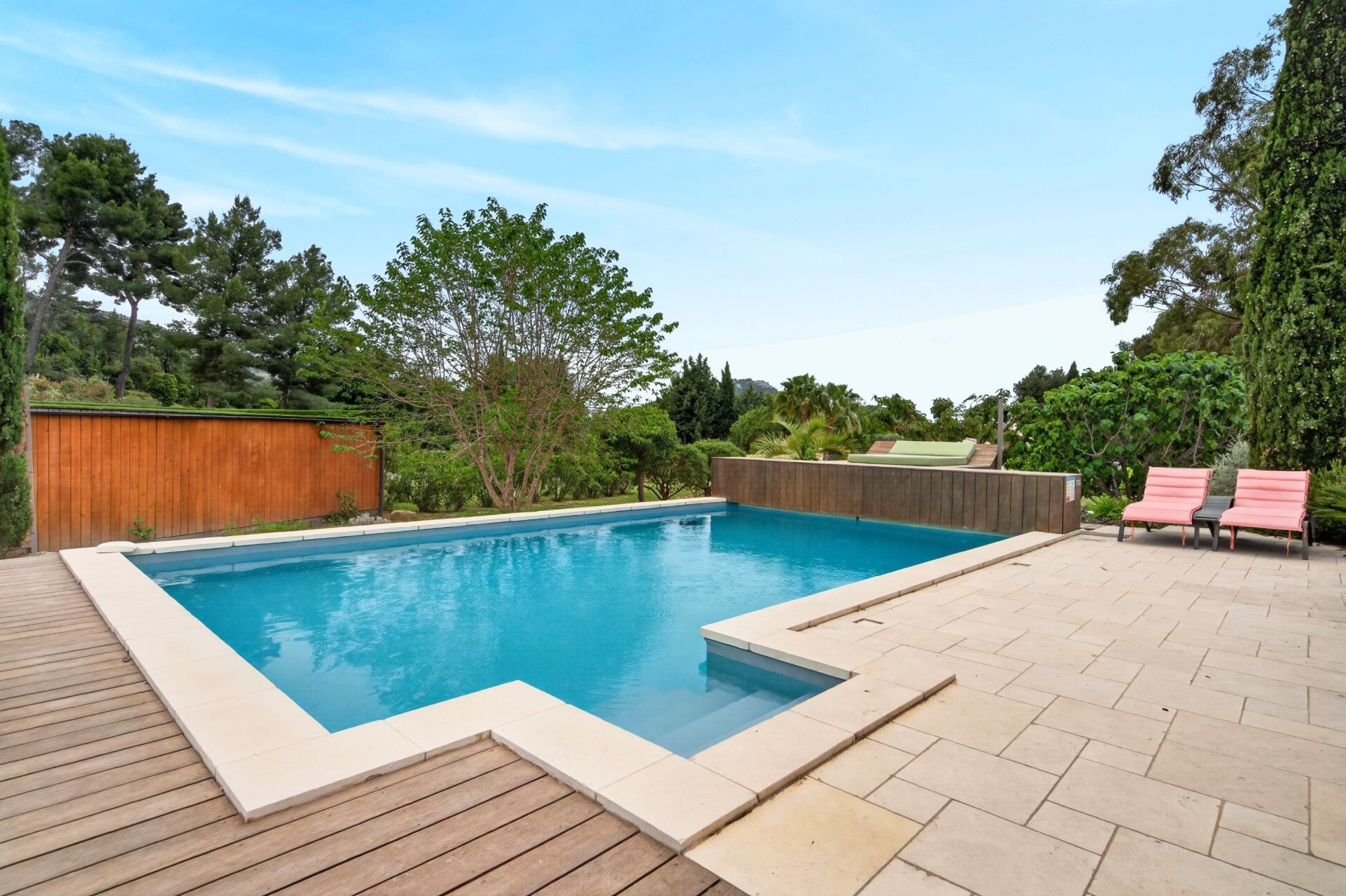 maison de luxe 11 Pièces en vente sur ST CYR SUR MER (83270)
