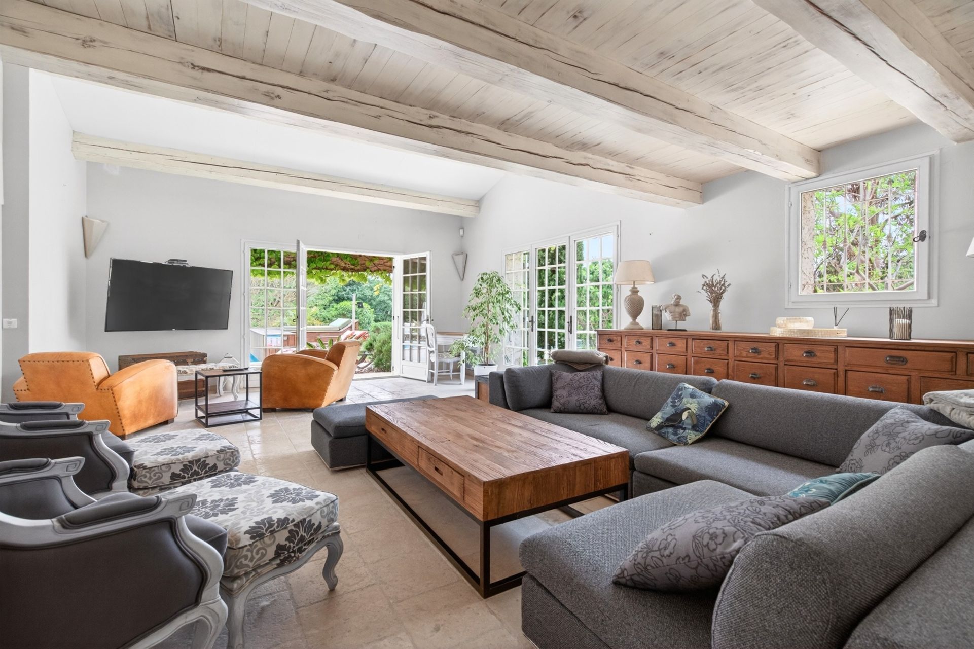maison de luxe 11 Pièces en vente sur ST CYR SUR MER (83270)
