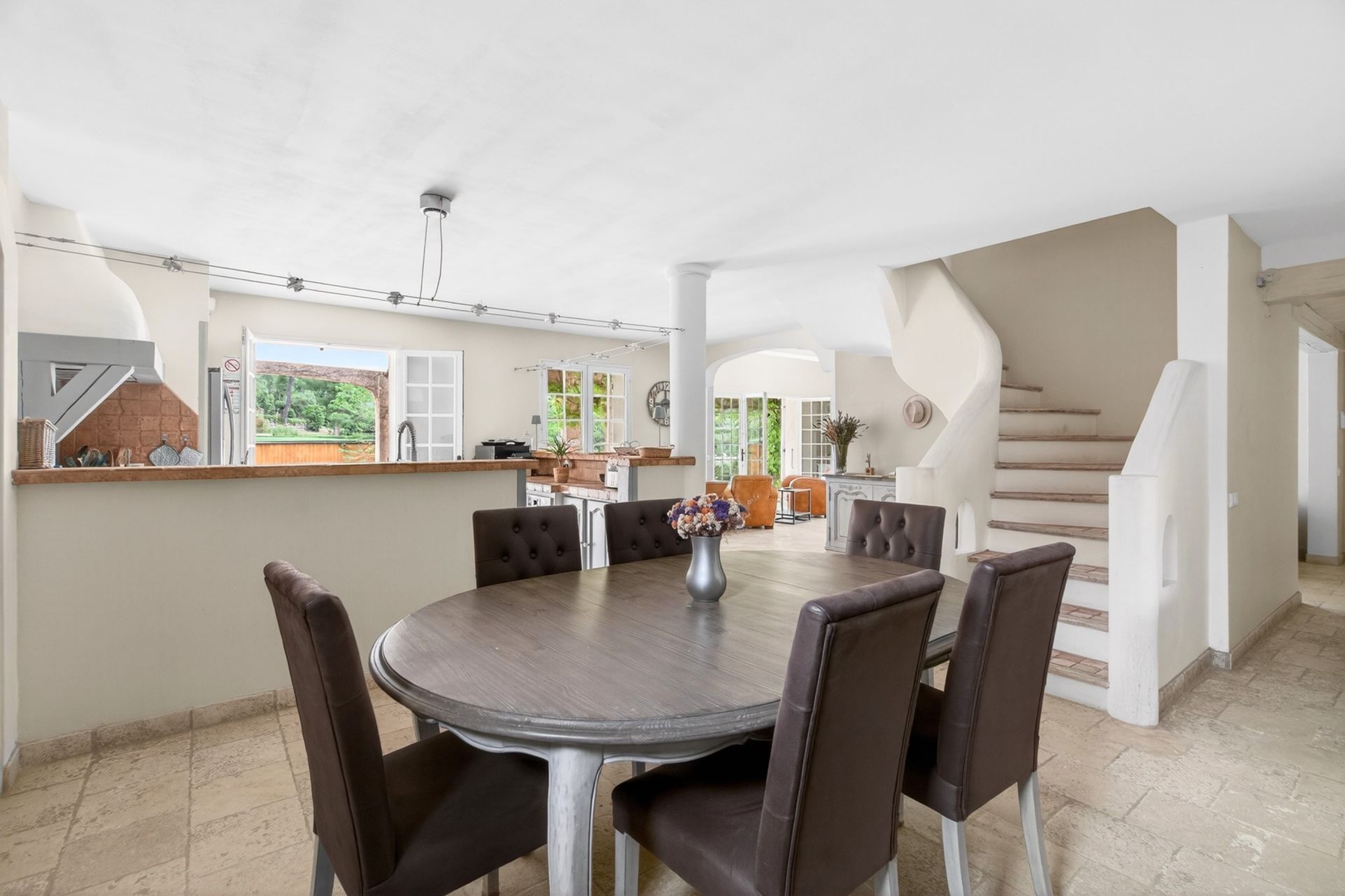 maison de luxe 11 Pièces en vente sur ST CYR SUR MER (83270)