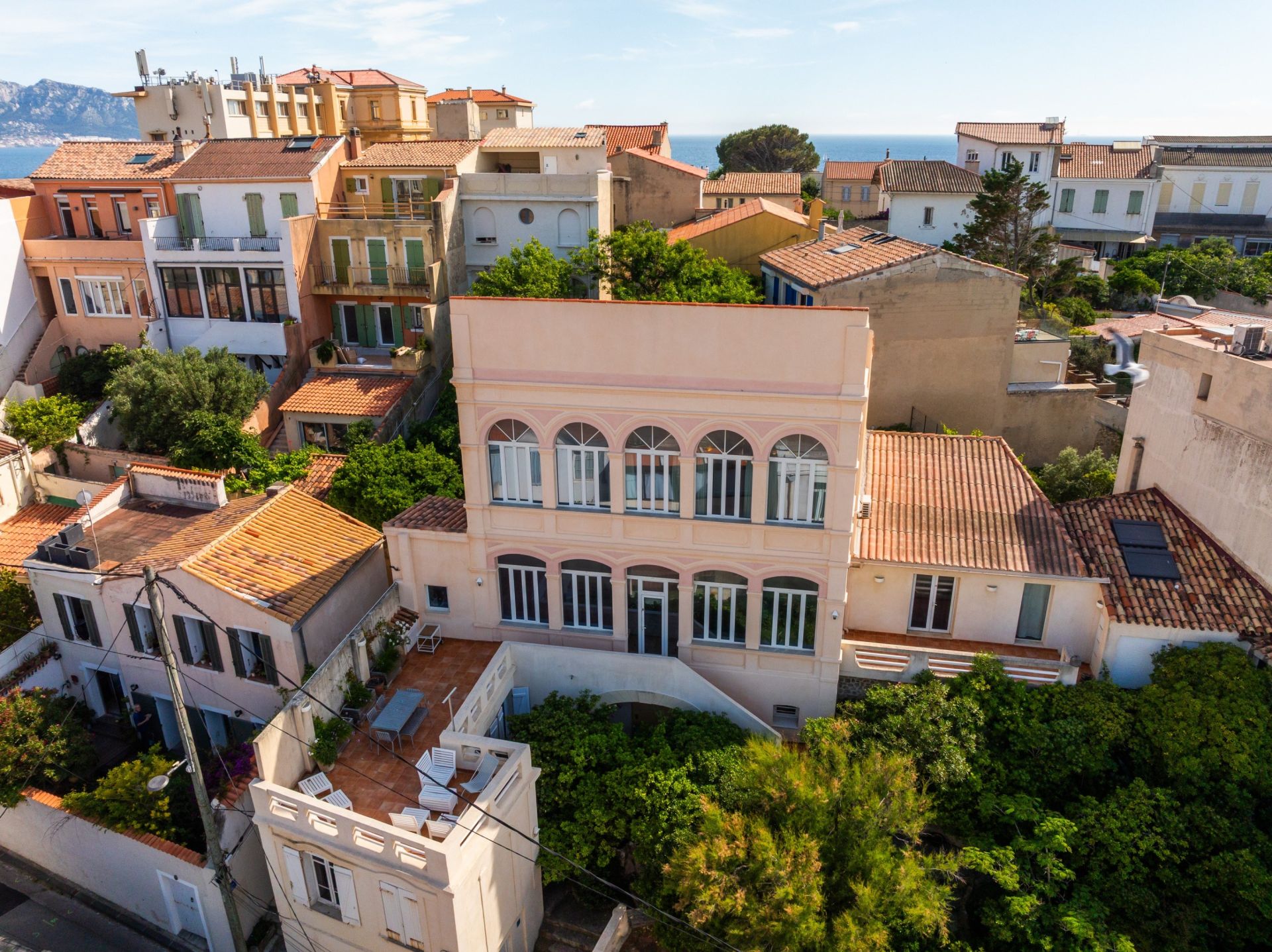 maison de luxe 6 Pièces en location sur MARSEILLE (13007)