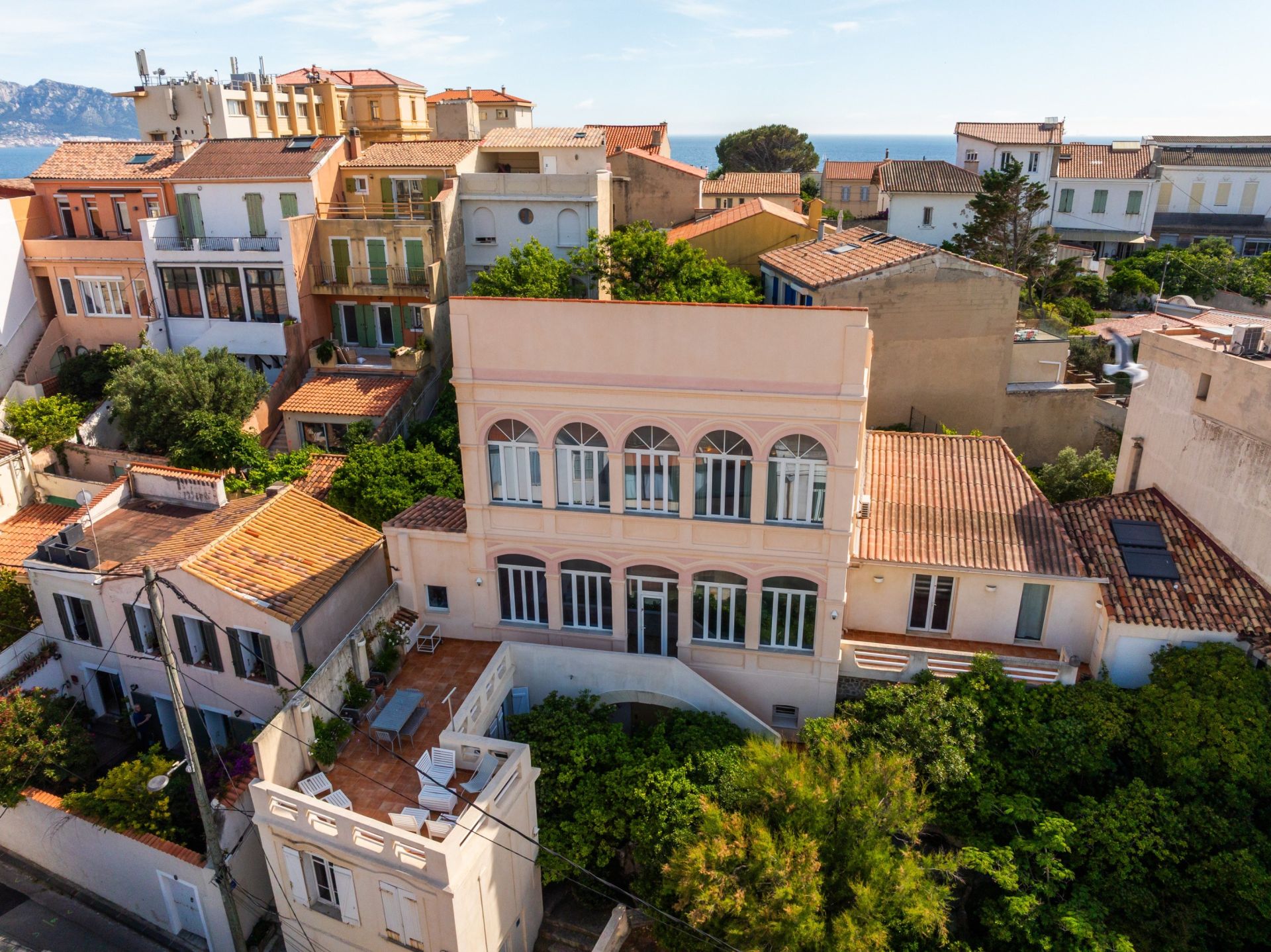 maison de luxe 6 Pièces en location sur MARSEILLE (13007)