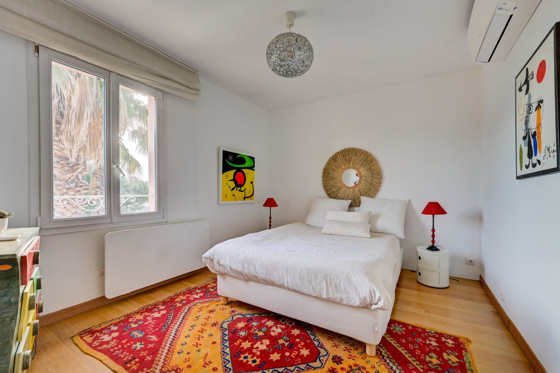 luxury house 5 Rooms for rent on MARSEILLE (13012)