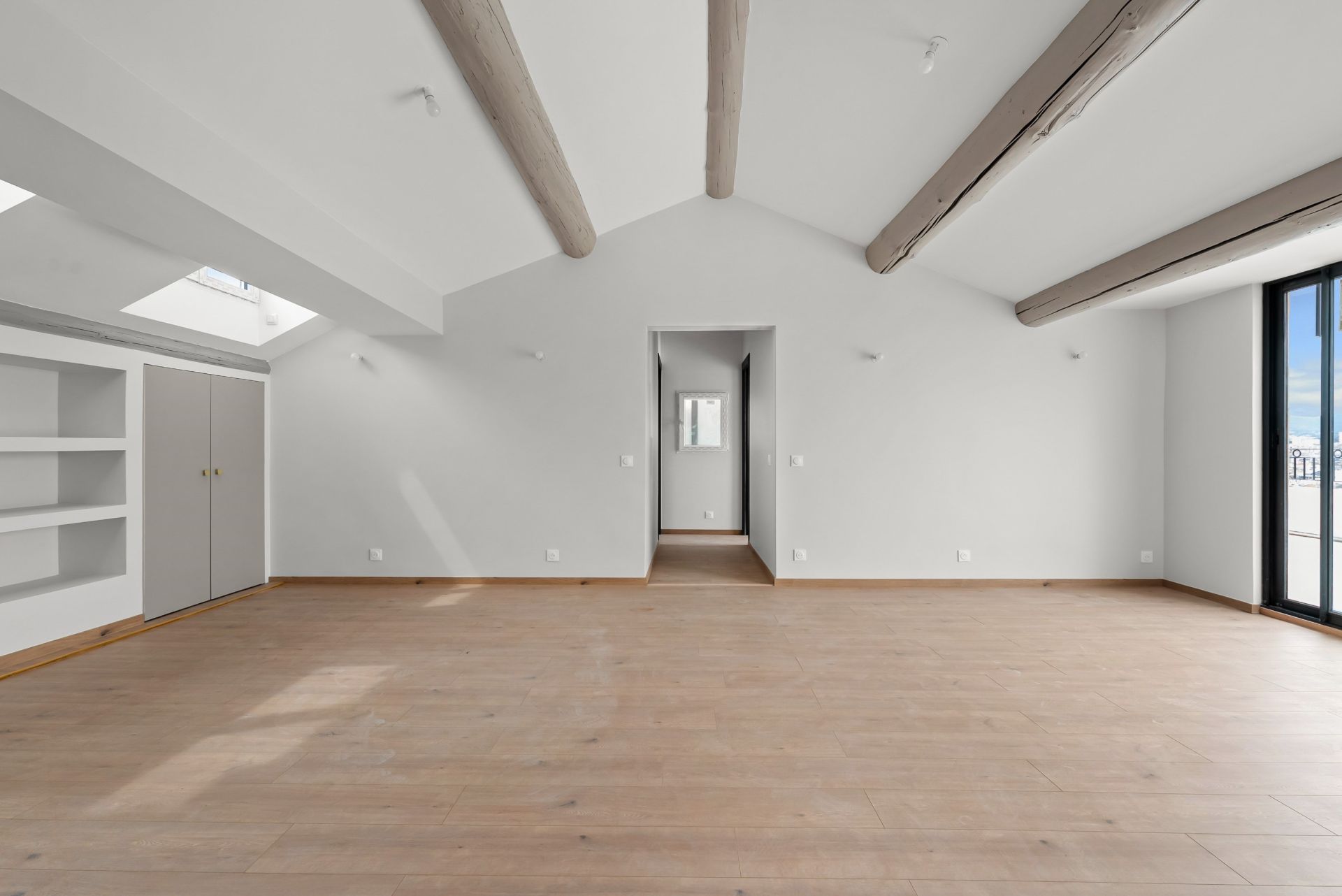 appartement de luxe 3 Pièces en location sur MARSEILLE (13006)