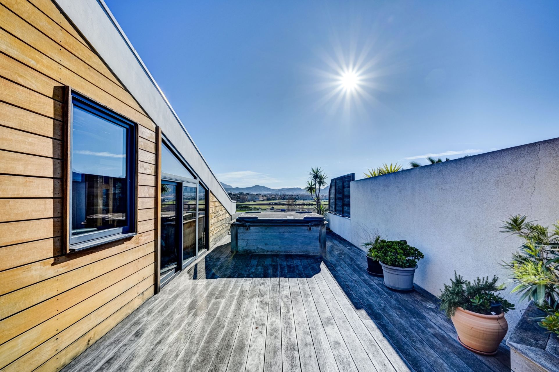 penthouse 4 Pièces en vente sur MARSEILLE (13008)