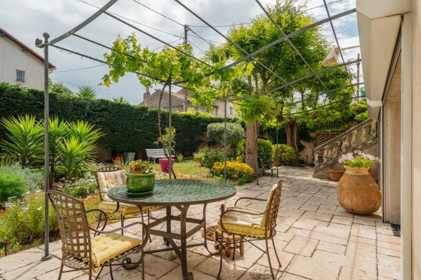 Vente Marseille 8 Maison de luxe 5&nbsp;Pièces 212&nbsp;m²