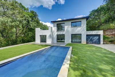 Location Roquevaire Maison contemporaine 5&nbsp;Pièces 174&nbsp;m²