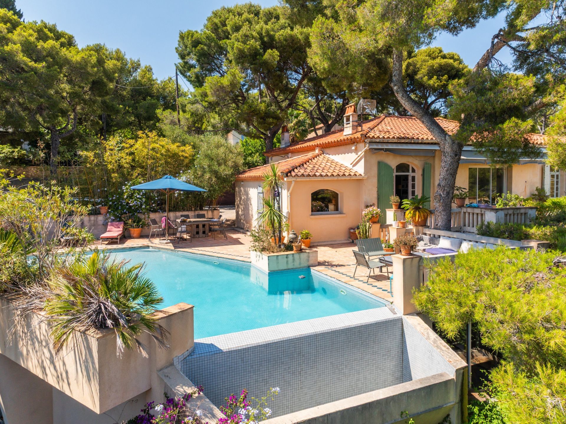 villa de luxe 9 Pièces en vente sur CASSIS (13260)