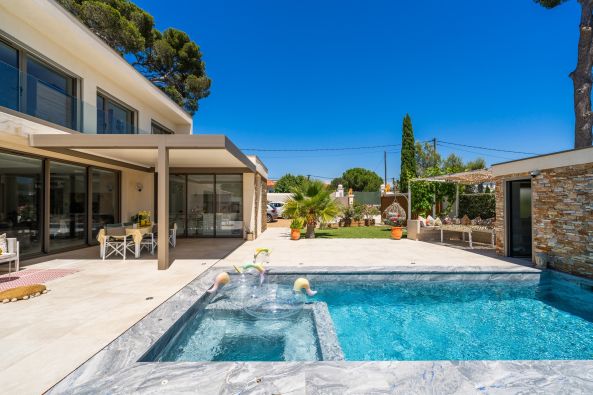 Vente Marseille 12 Villa de luxe 8&nbsp;Pièces 230&nbsp;m²