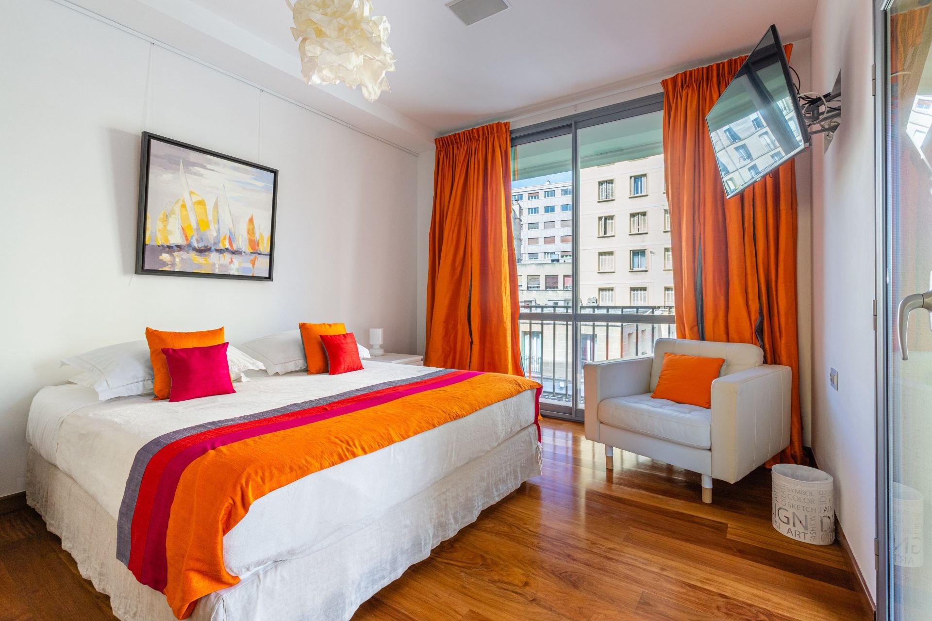 luxury apartment 4 Rooms for rent on MARSEILLE (13002)