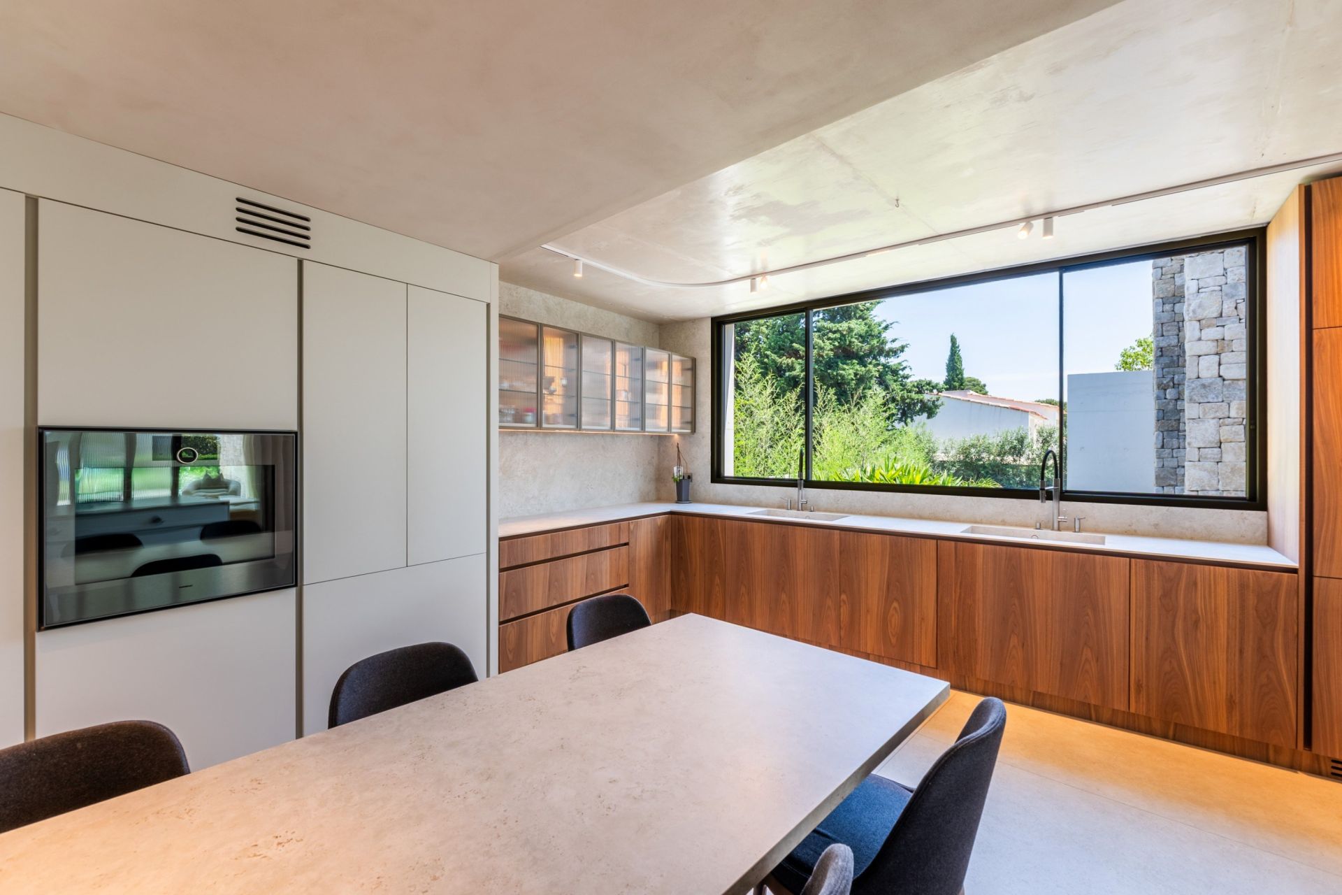 maison d'architecte 8 Pièces en location sur MARSEILLE (13007)