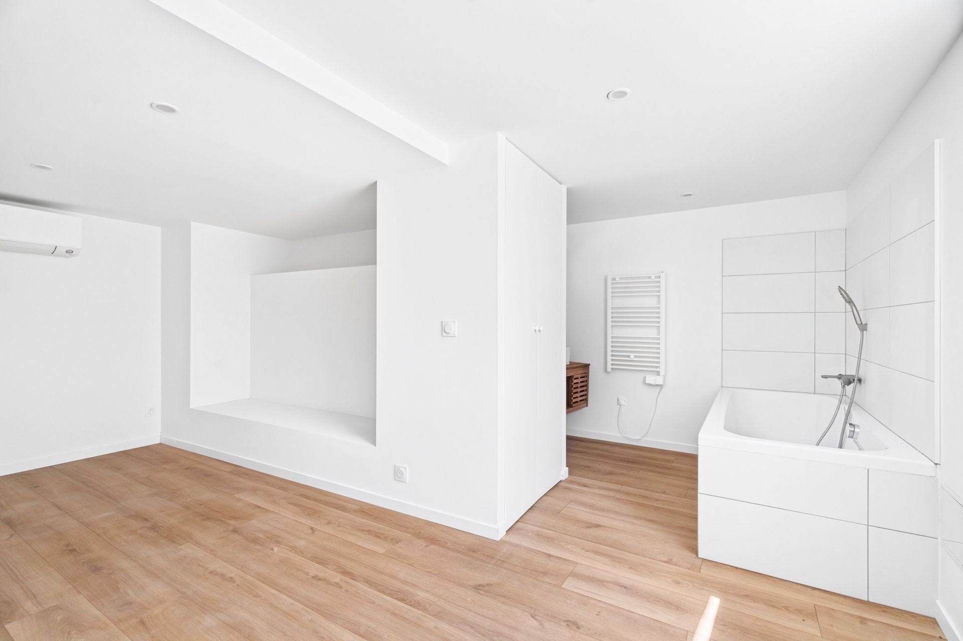 villa de luxe 4 Pièces en vente sur MARSEILLE (13007)