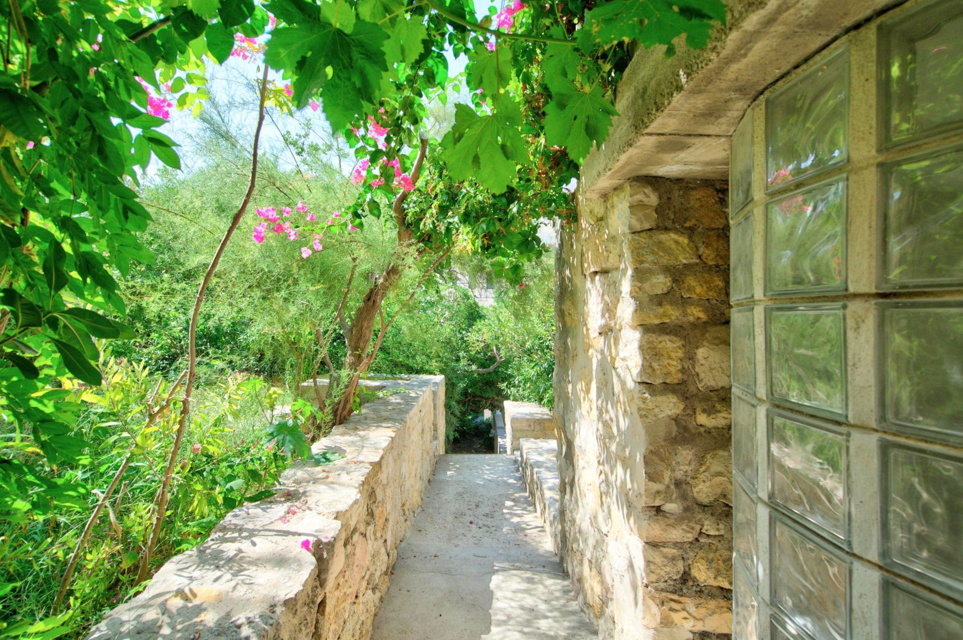 villa de luxe 4 Pièces en vente sur MARSEILLE (13007)