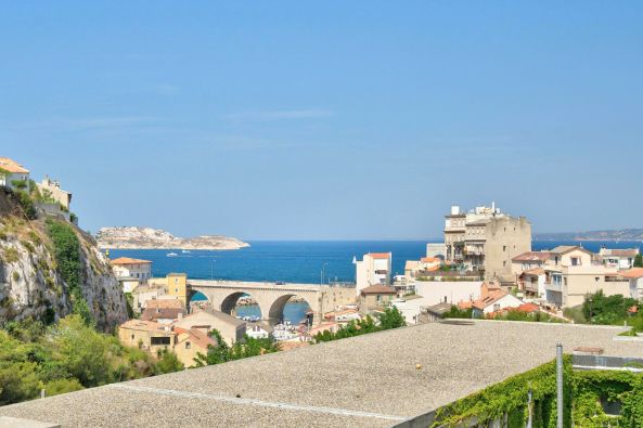 Vente Marseille 7 Villa de luxe 4&nbsp;Pièces 216&nbsp;m²