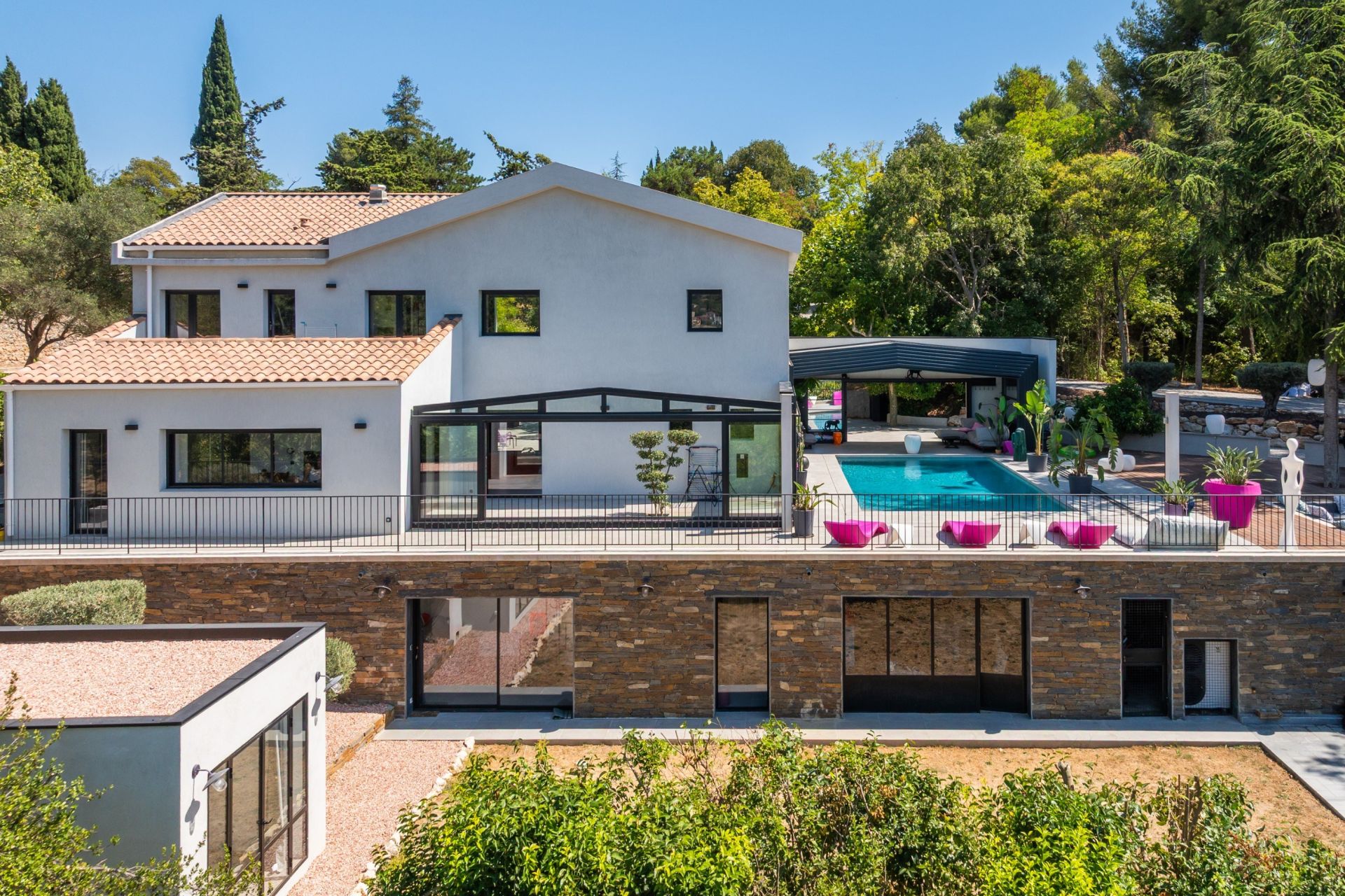 maison de luxe 6 Pièces en vente sur MARSEILLE (13012)