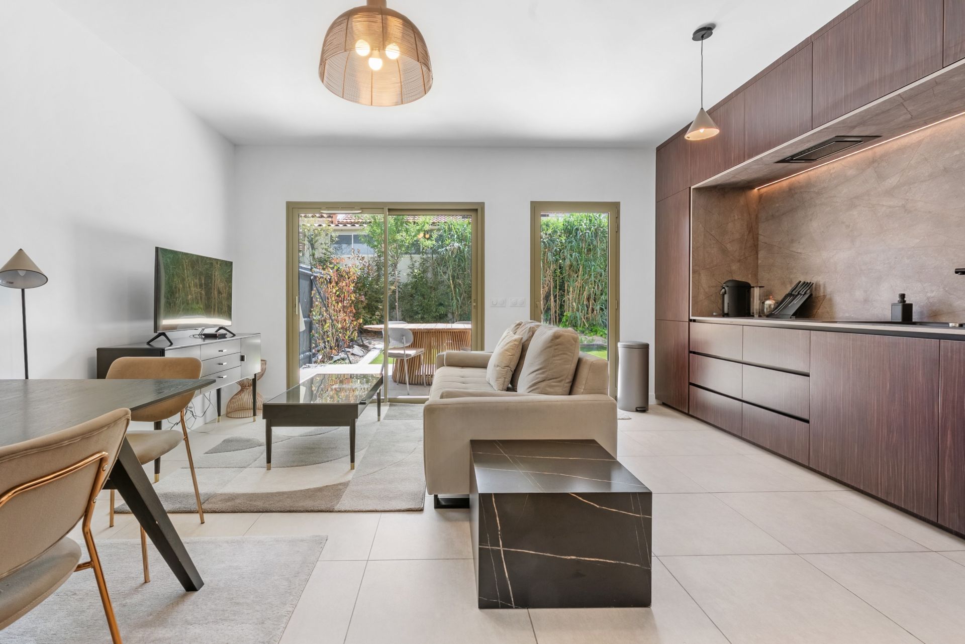 appartement de luxe 3 Pièces en location sur MARSEILLE (13008)