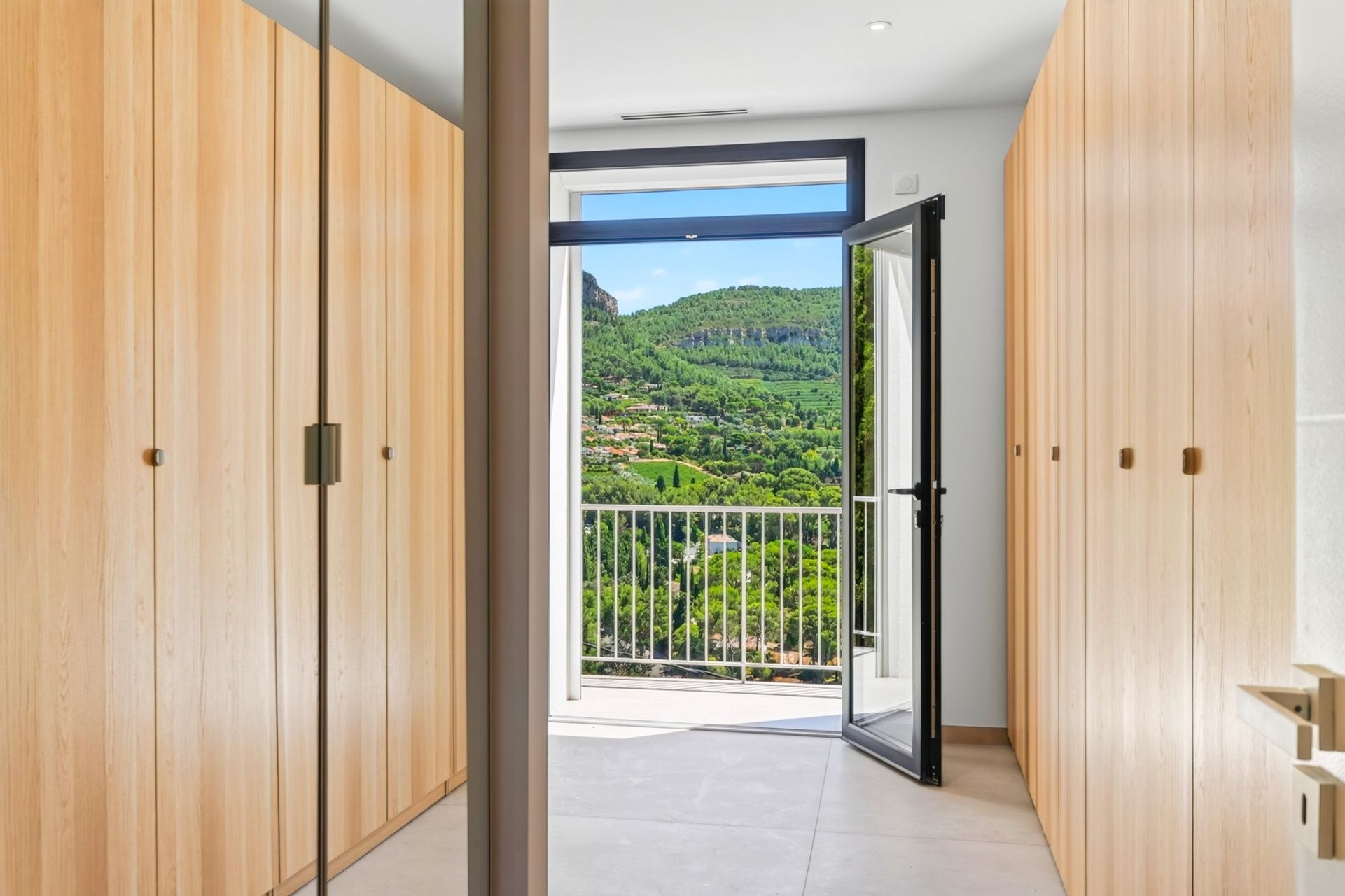 appartement de luxe 5 Pièces en vente sur CASSIS (13260)