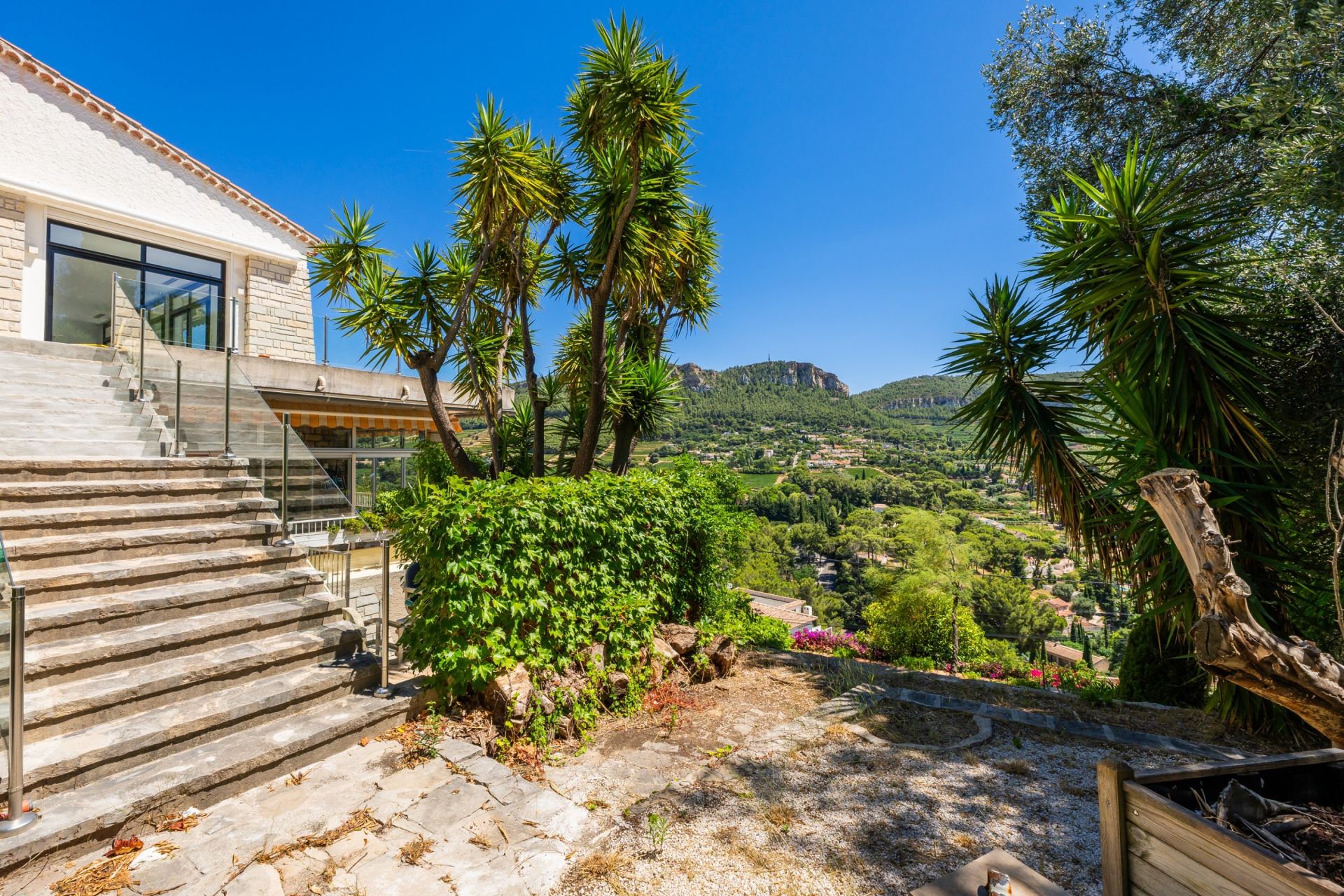 appartement de luxe 5 Pièces en vente sur CASSIS (13260)