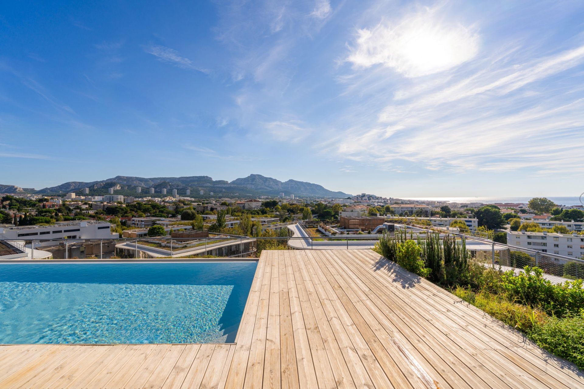 appartement de luxe 3 Pièces en location sur MARSEILLE (13008)