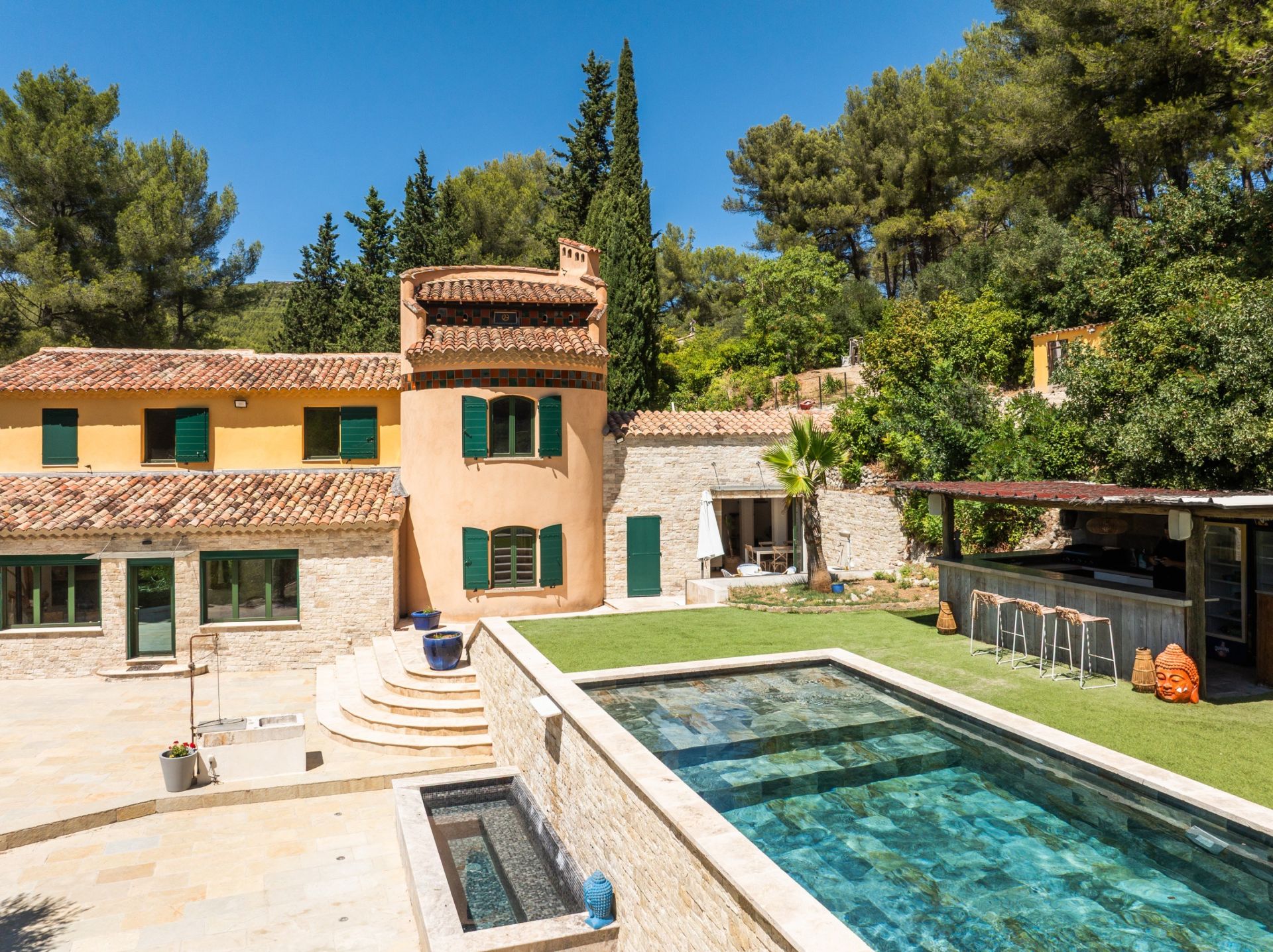 maison de luxe 6 Pièces en vente sur ALLAUCH (13190)