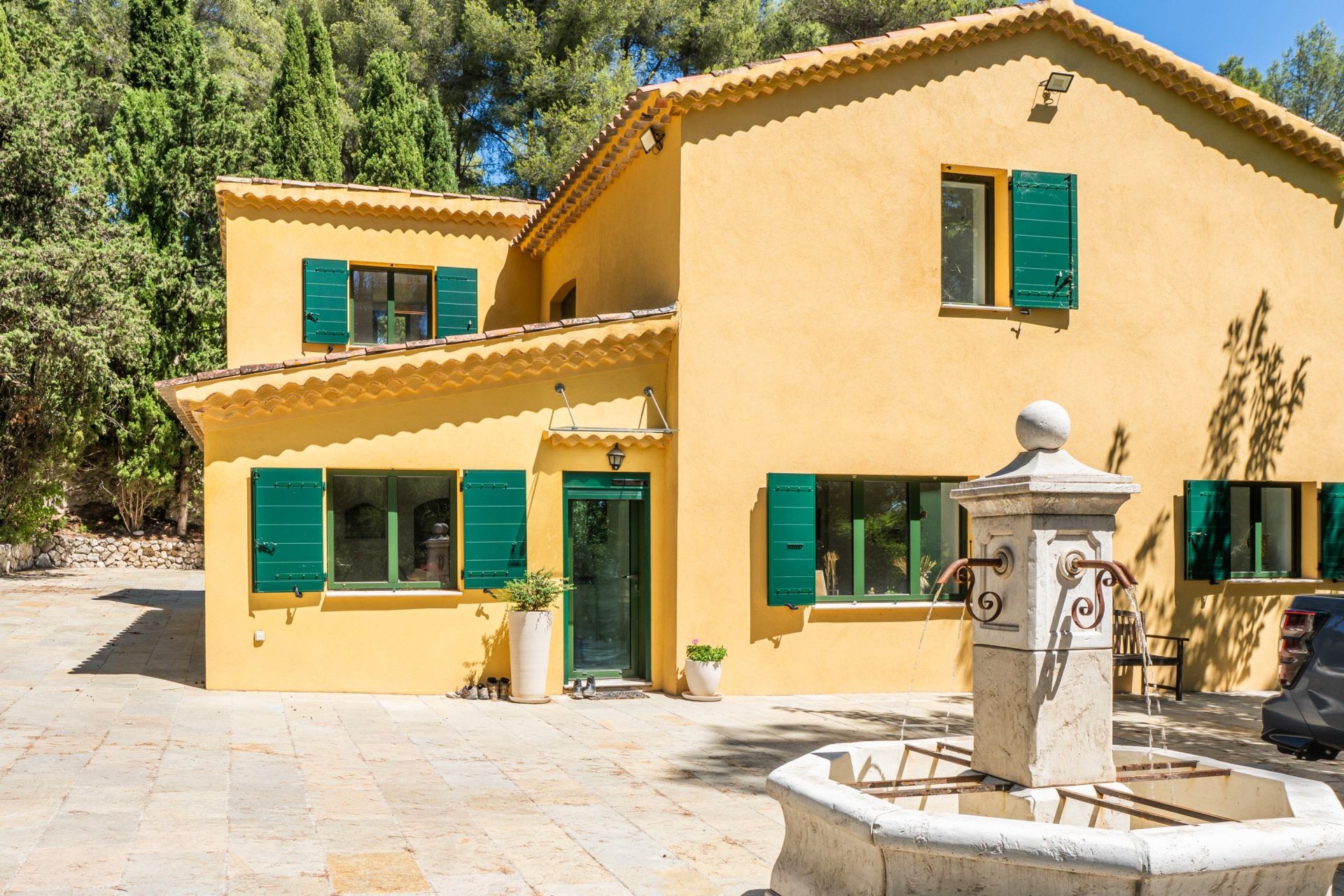 maison de luxe 6 Pièces en vente sur ALLAUCH (13190)