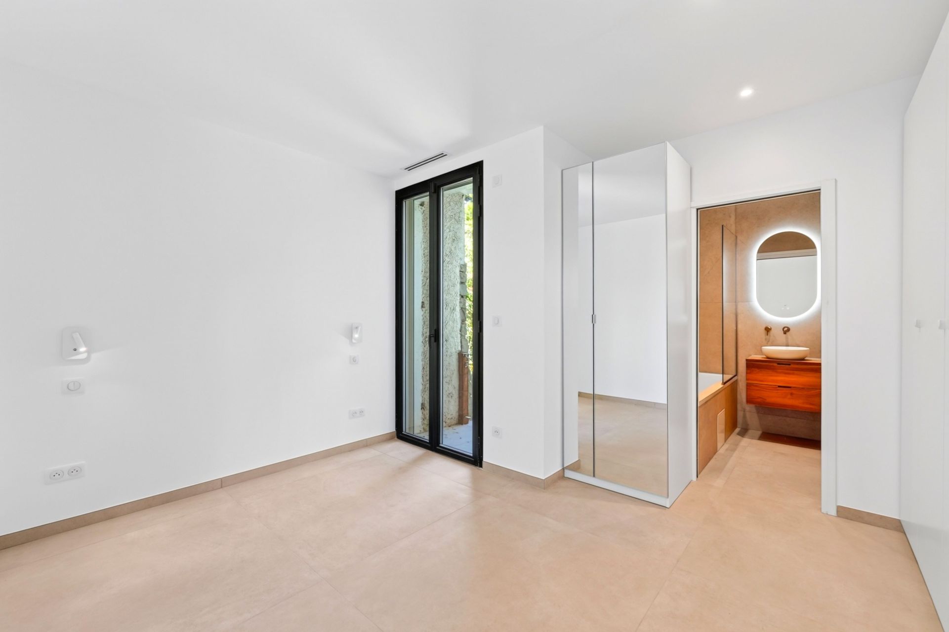 appartement de luxe 5 Pièces en location sur CASSIS (13260)