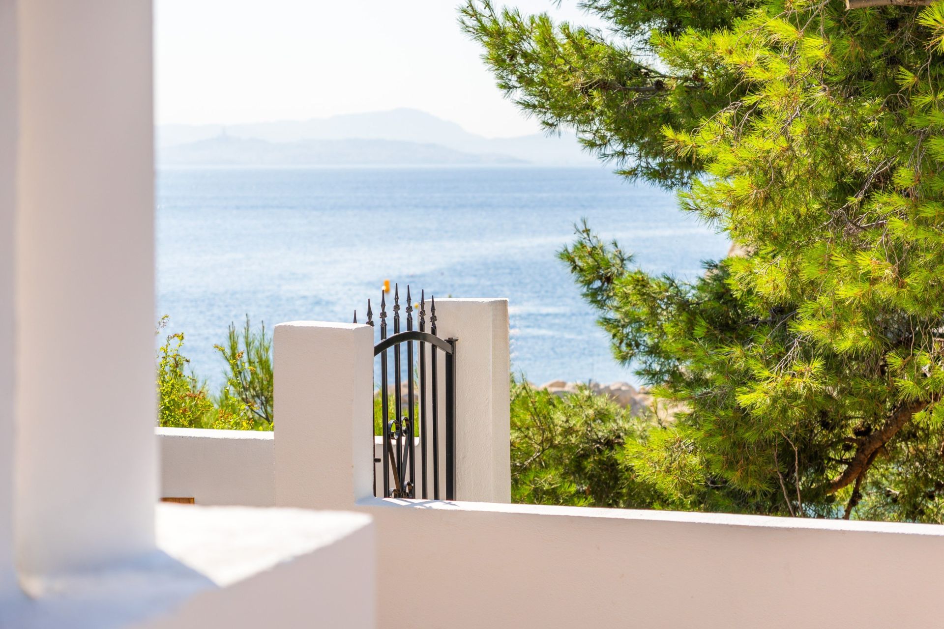 appartement de luxe 4 Pièces en vente sur LE ROVE (13740)