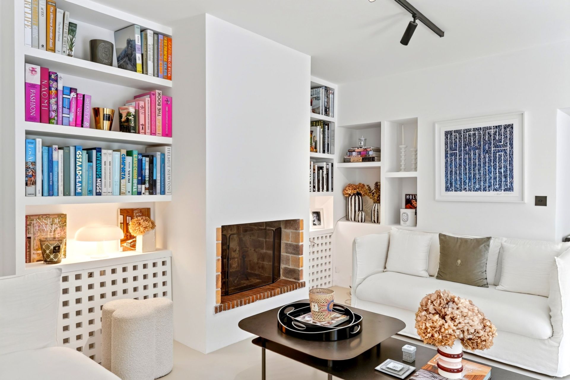 luxury house 6 Rooms for sale on MARSEILLE (13007)