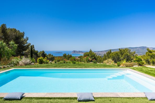 Vente Ceyreste Maison contemporaine 7&nbsp;Pièces 376&nbsp;m²