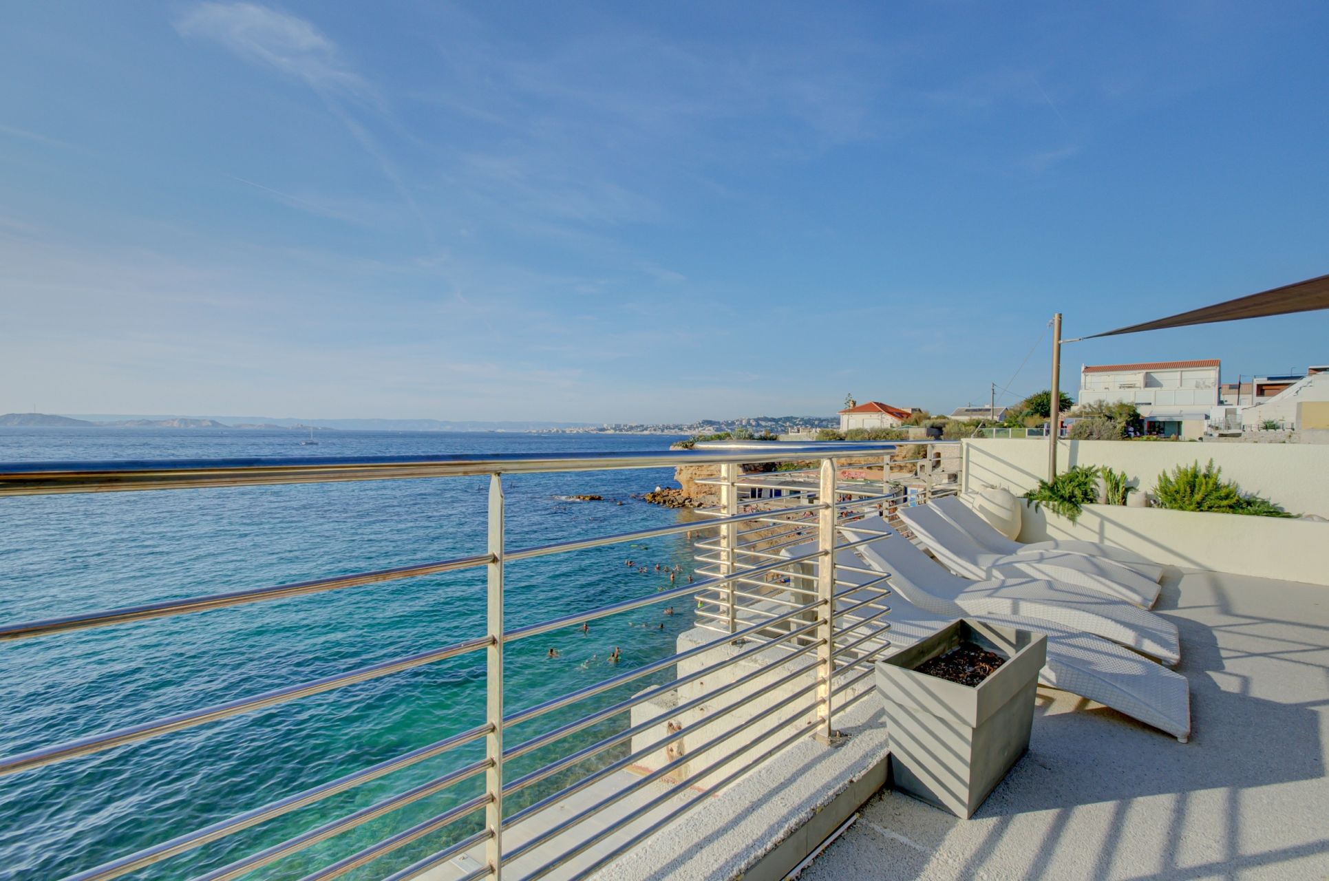 duplex de luxe 3 Pièces en vente sur MARSEILLE (13008)