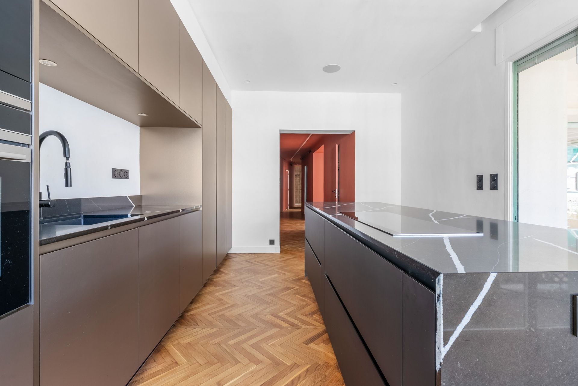 appartement de luxe 4 Pièces en location sur MARSEILLE (13008)