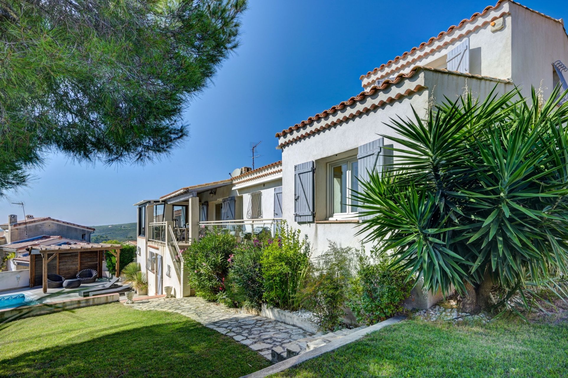 maison provençale 5 Pièces en vente sur CARRY LE ROUET (13620)
