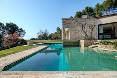 architect's house 9 Rooms for sale on BARBENTANE (13570) Sale Barbentane Architect's house 9 Rooms 400 m²