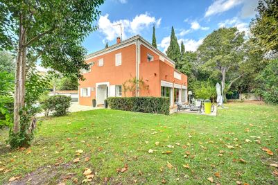 Vente Marseille 8 Maison bourgeoise 5&nbsp;Pièces 170&nbsp;m²