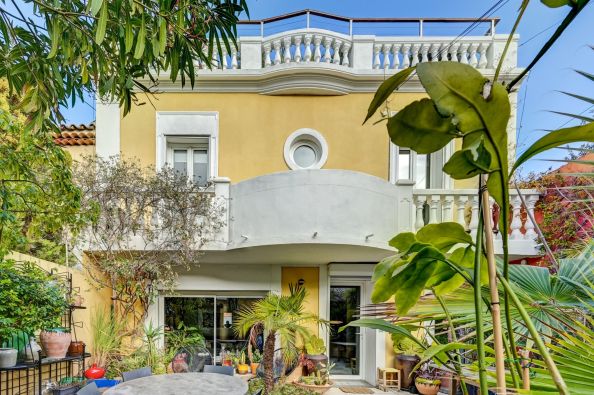 Vente Marseille 8 Maison de luxe 5&nbsp;Pièces 160&nbsp;m²