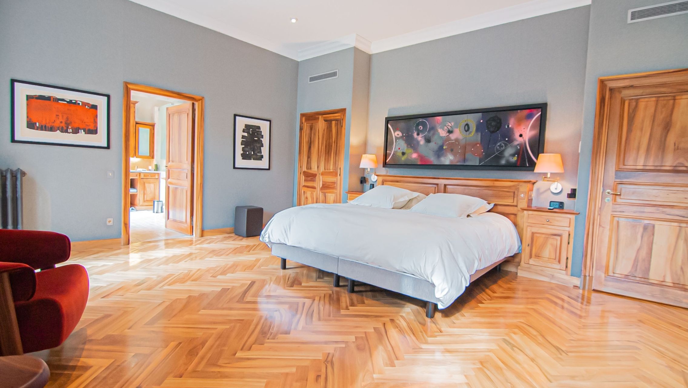 castle 18 Rooms for seasonal rent on MARSEILLE (13011)