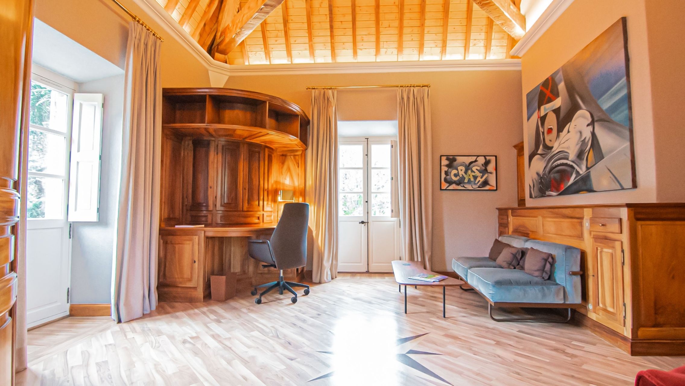 castle 18 Rooms for seasonal rent on MARSEILLE (13011)