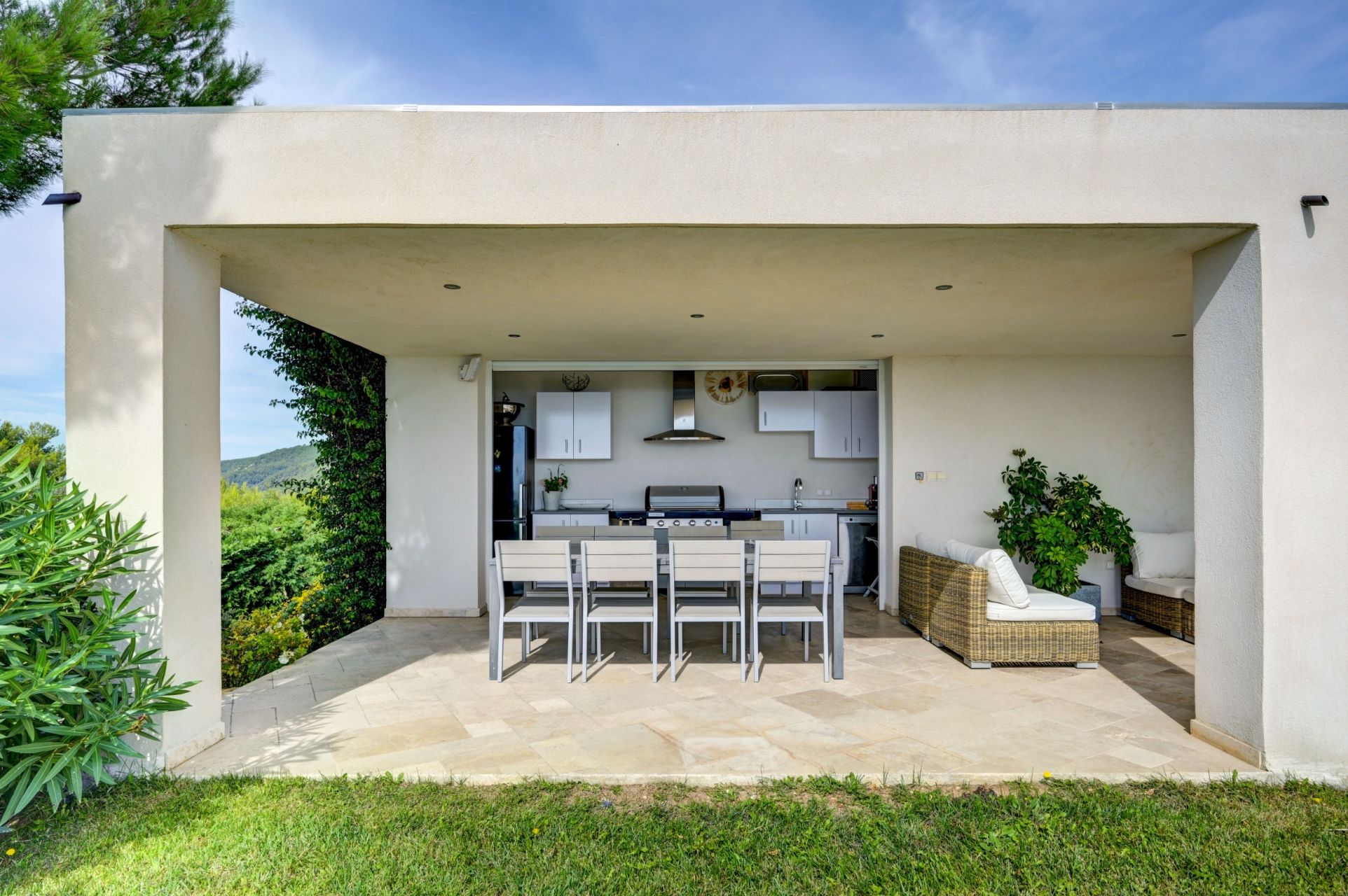 maison de luxe 8 Pièces en vente sur OLLIOULES (83190)