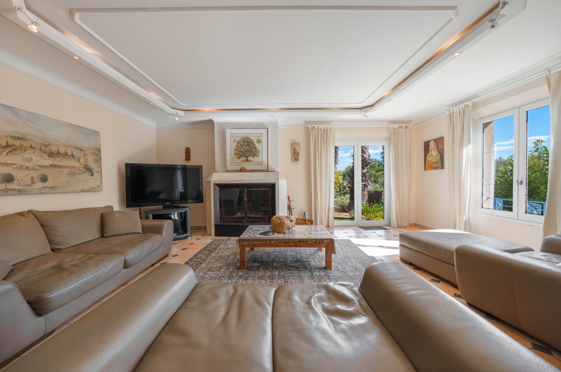 maison de luxe 7 Pièces en vente sur LA CADIERE D AZUR (83740)