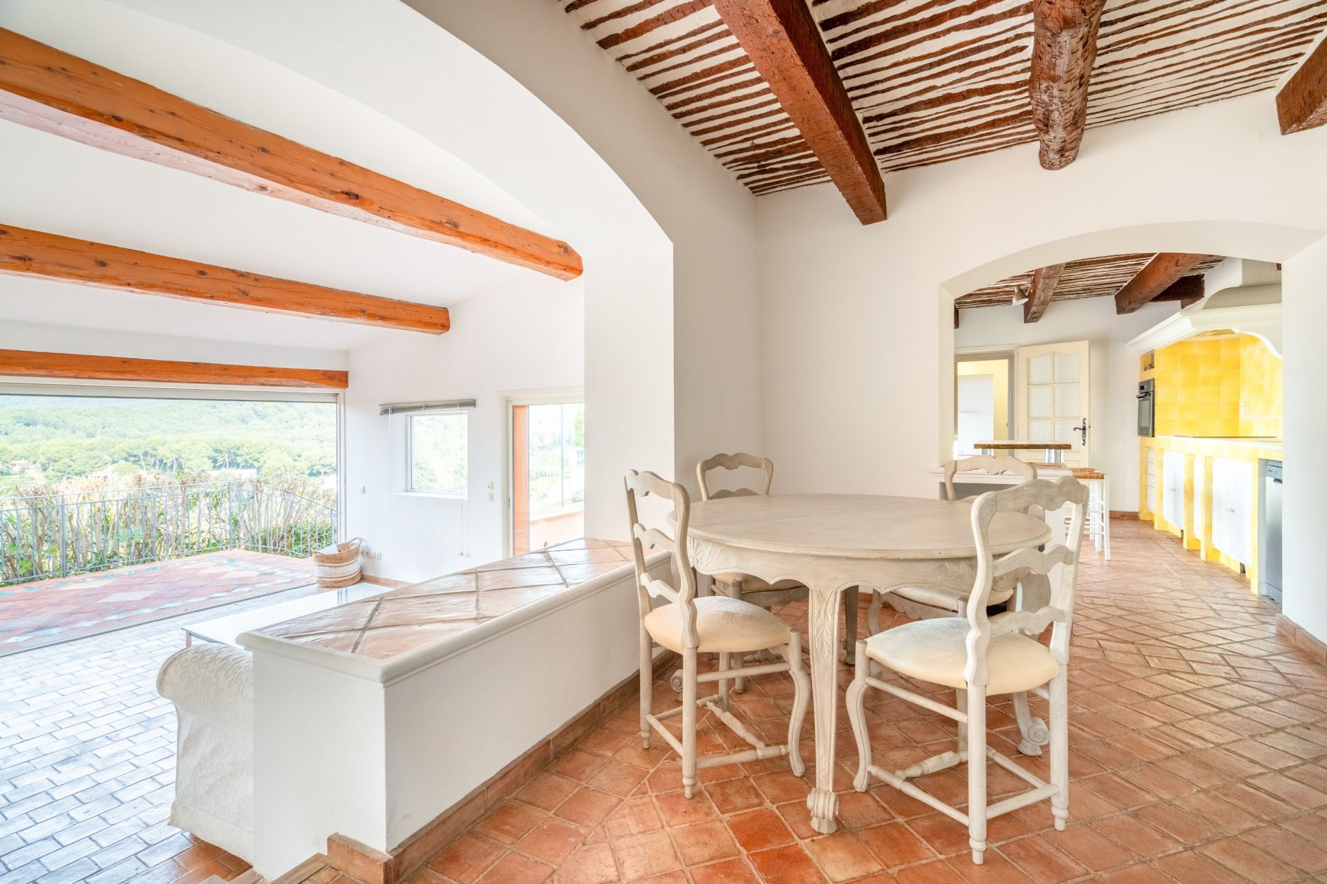 luxury house 5 Rooms for sale on CASSIS (13260)